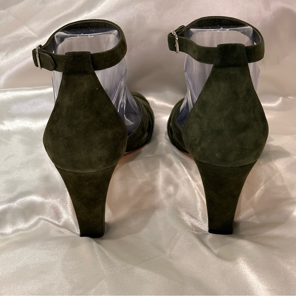 Manolo Blahnik Olive Green Suede Strappy Ankle‑Tie Heels - Picture 7 of 15